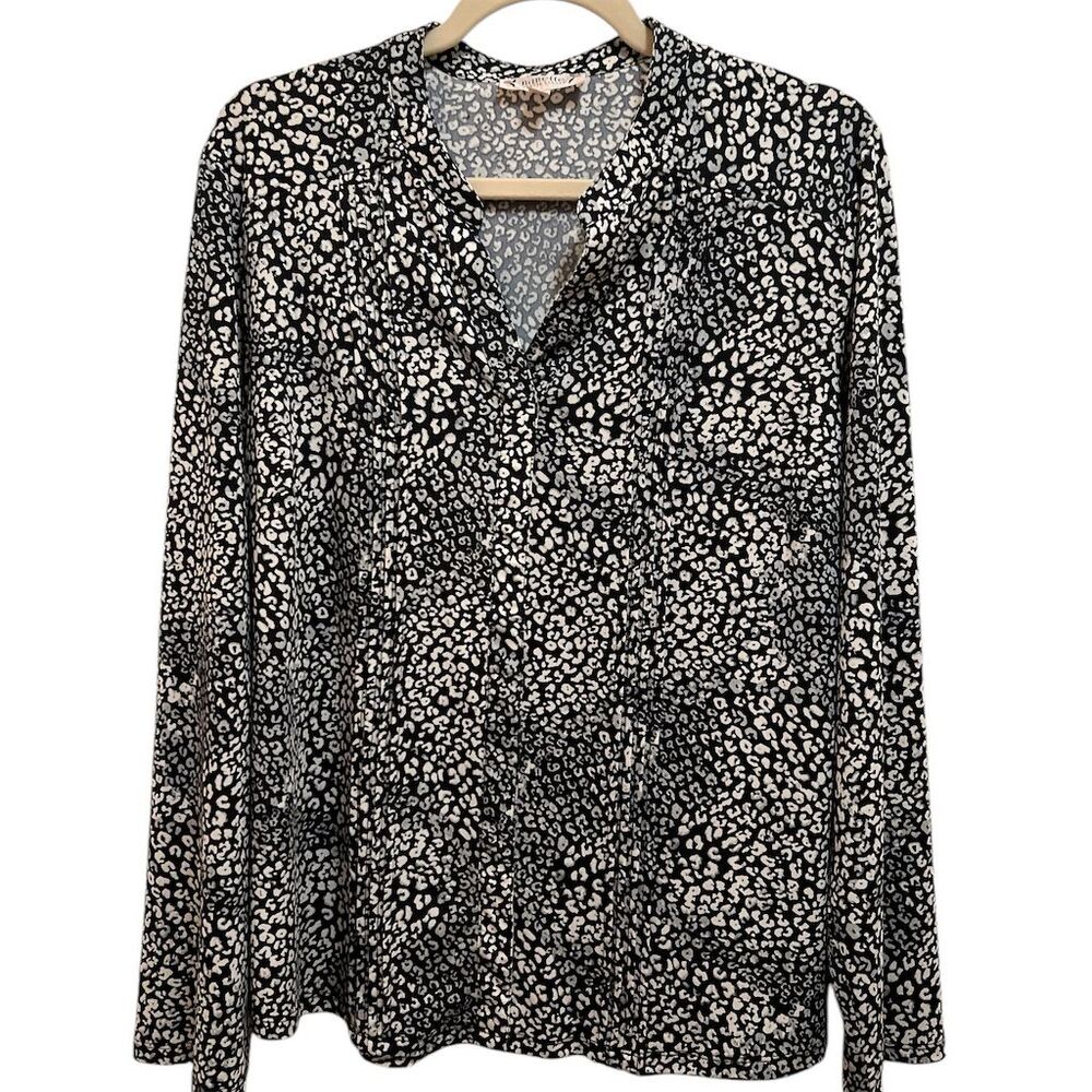Nanette Lepore Women's V-Neck Long Sleeve Animal Print Blouse Black Size M